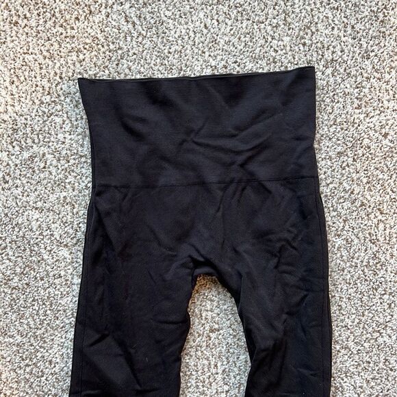 Spanx Knit Leggings - Picture 2 of 3